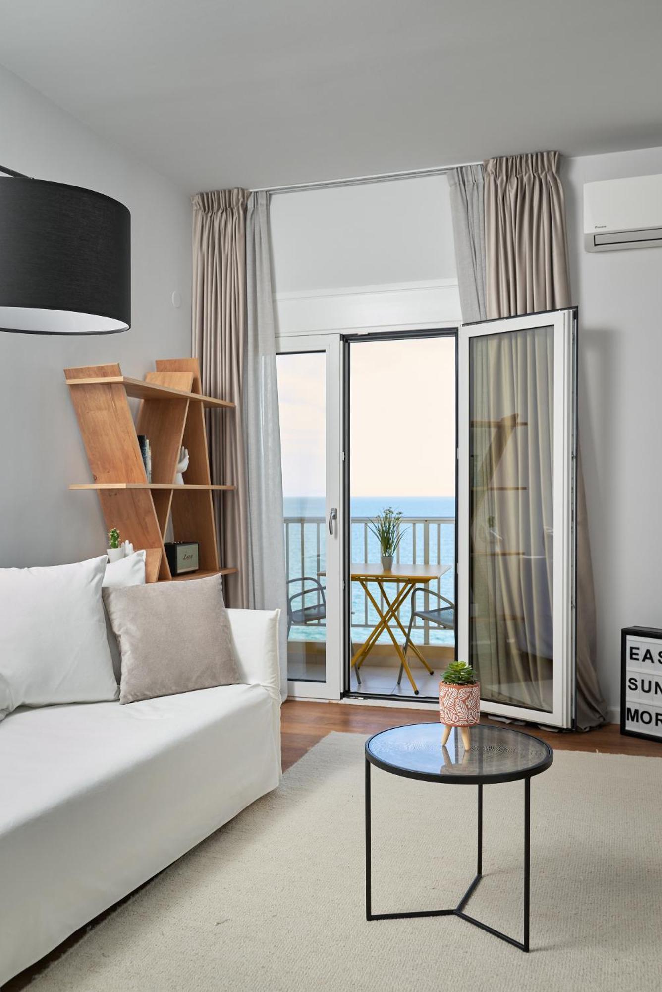 Crete - Heraklion Sea View Apartment 1 Buitenkant foto